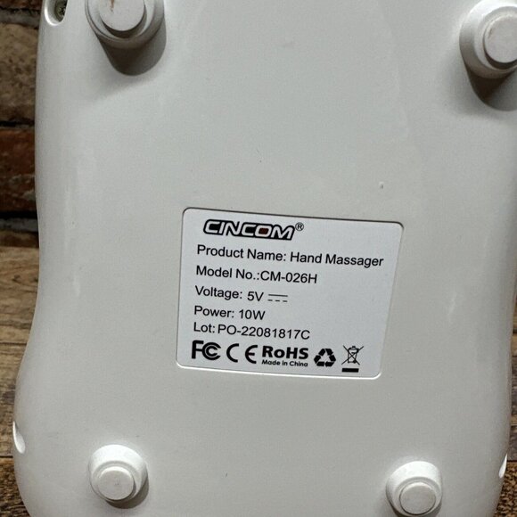 Cincom CM-026H White  Rechargeable Cordless Hand Massager With Heat - Picture 6 of 7